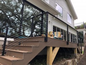Sherry’s Deck 10 East Austin Carpenters Project